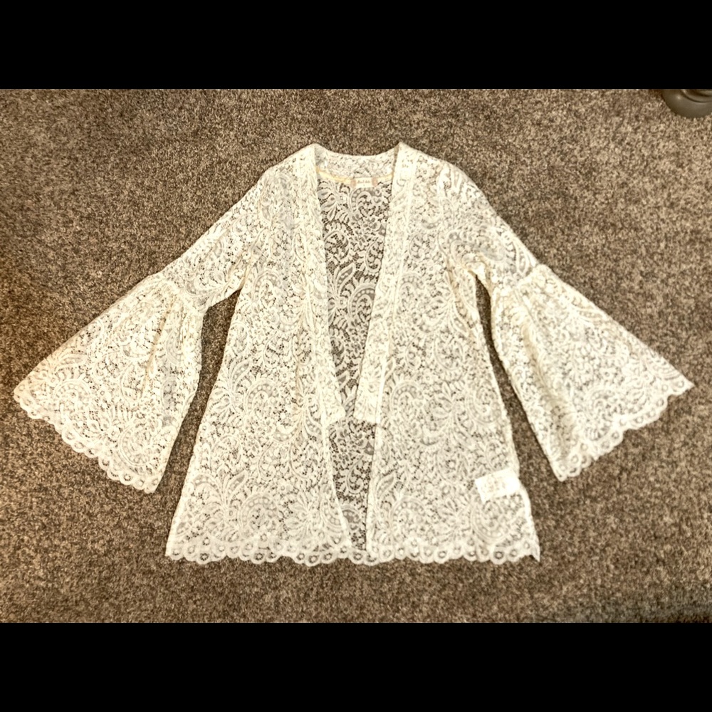Altar’d State Lace Kimono